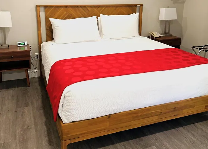 Ramada By Wyndham Los Angeles/Wilshire Center